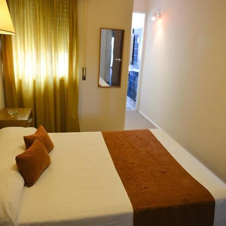 Hotel Los Cedros Salto Luaran gambar