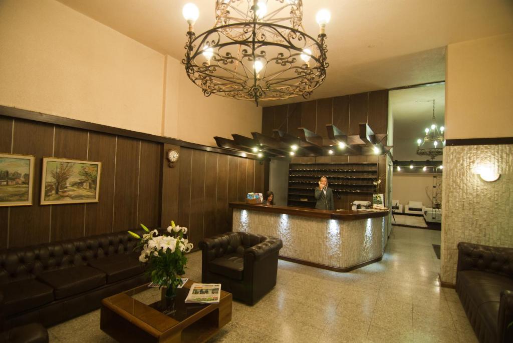 Hotel Los Cedros Salto Luaran gambar