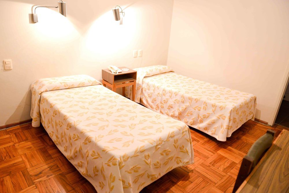 Hotel Los Cedros Salto Luaran gambar