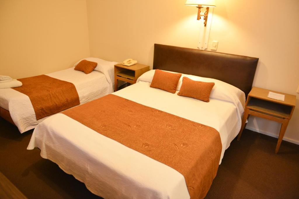 Hotel Los Cedros Salto Bilik gambar